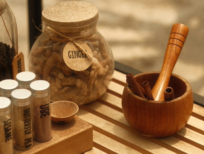 Get your green kitchen inspiration from plants you have in the house.